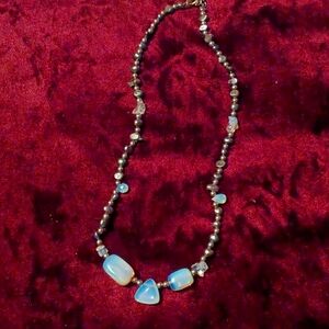 Pearl and moonstone necklace